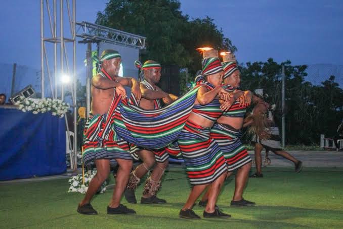 Alech Dance